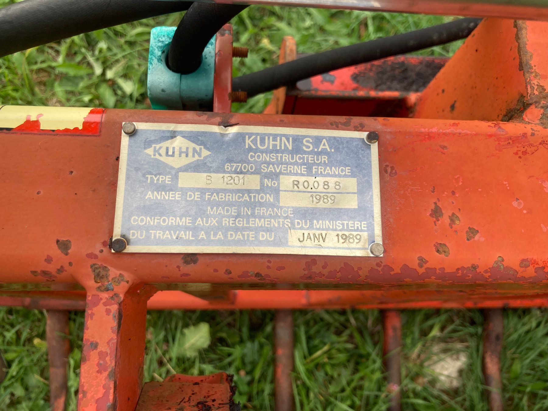 Tutte le macchine: Coupe silo Kuhn SA – Usato da Bourrignon venduto da filledemai 7