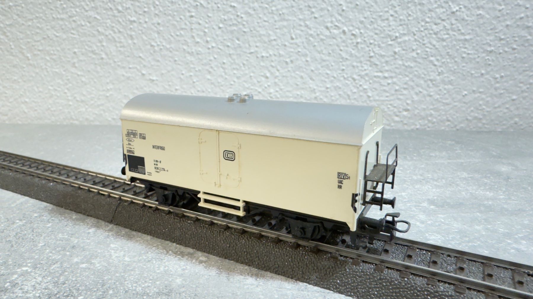 Märklin Modelleisenbahnen: Märklin DB Güterwagen - Interfrigo H0 / AC – Gebraucht aus Windlach von Kelebra 7