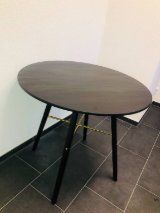 Tavoli: Round Black & Gold Table Unique Custom Finish – Usato da Pfäffikon SZ venduto da mag_q79n 1