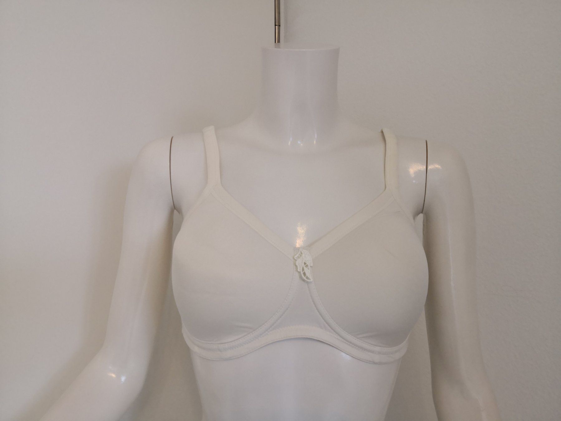 Altra biancheria intima: 🤩3 STK: AMOENA BH'S ECRU & WEISS – Usato da Olten venduto da Naja-Twins-Twins 4