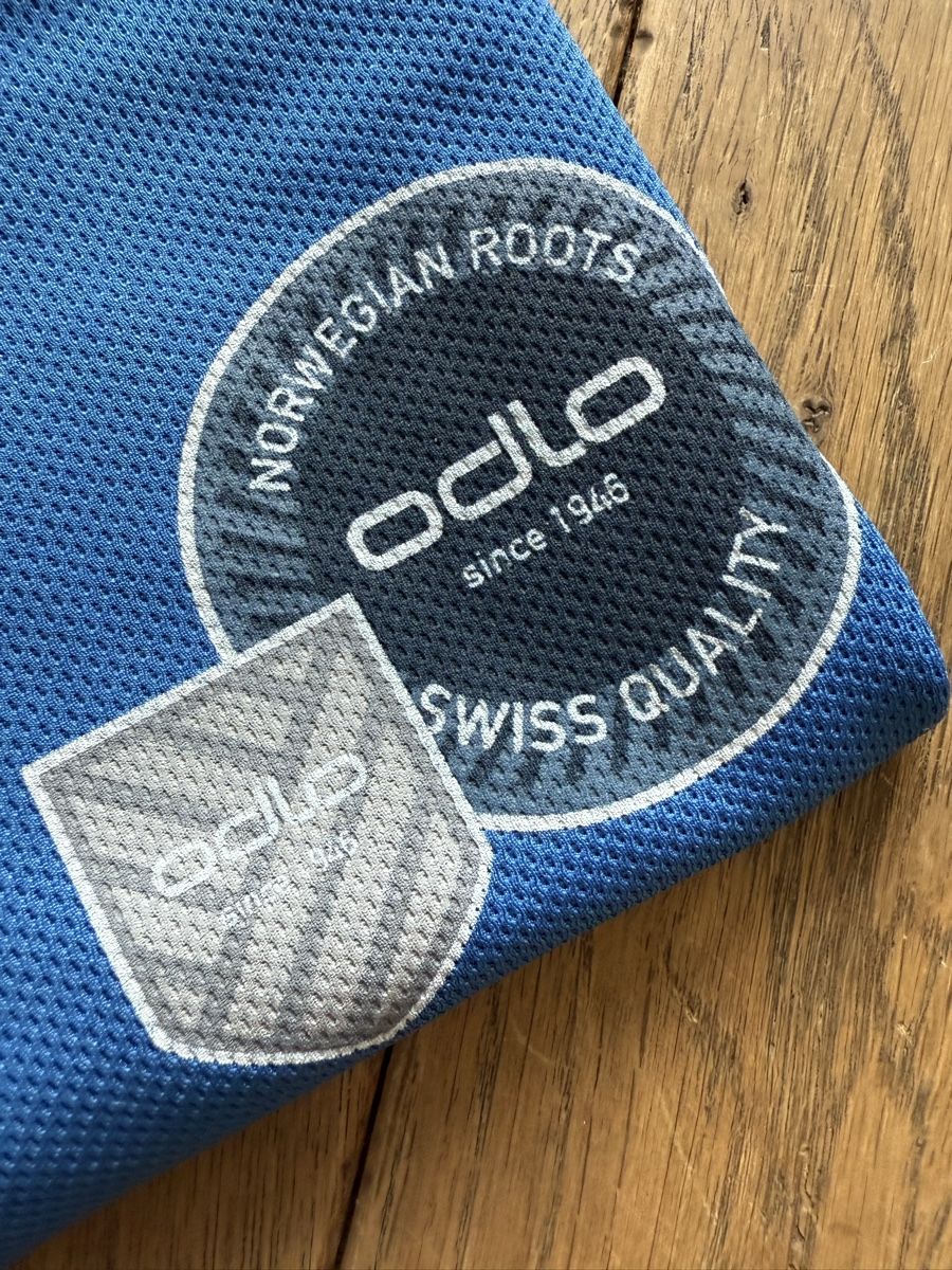 Odlo Kleiderpakete: Odlo Kleiderpacket – Gebraucht aus Davos Platz von Noraslifestyle 4