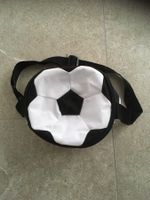 Kühltasche im Fussball look, neu!