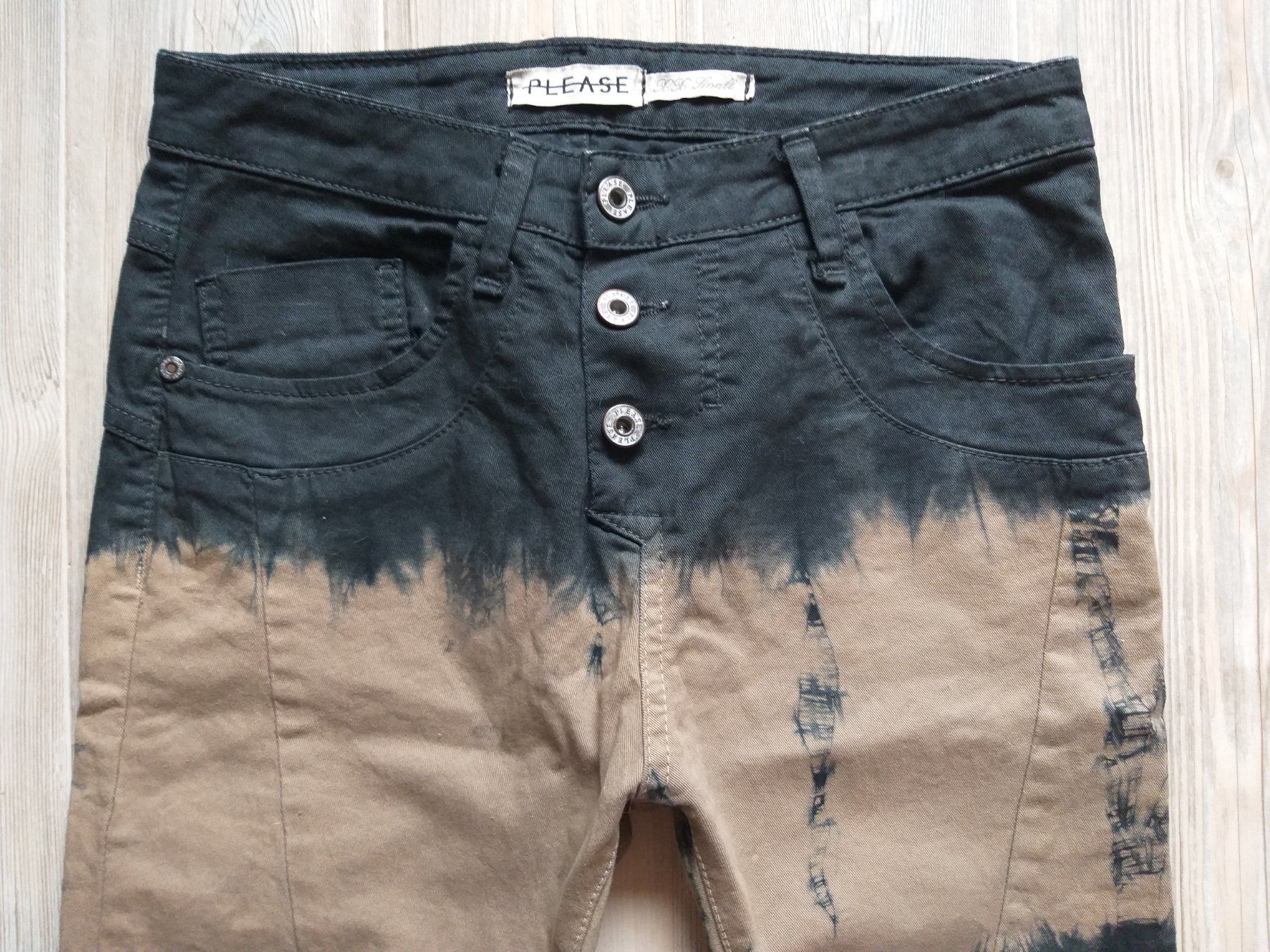Please Jeans Jeans: PLEASE Jeans taille / Grosse XXS – Usato da Cossonay-ville venduto da Super-Price-Quality 1