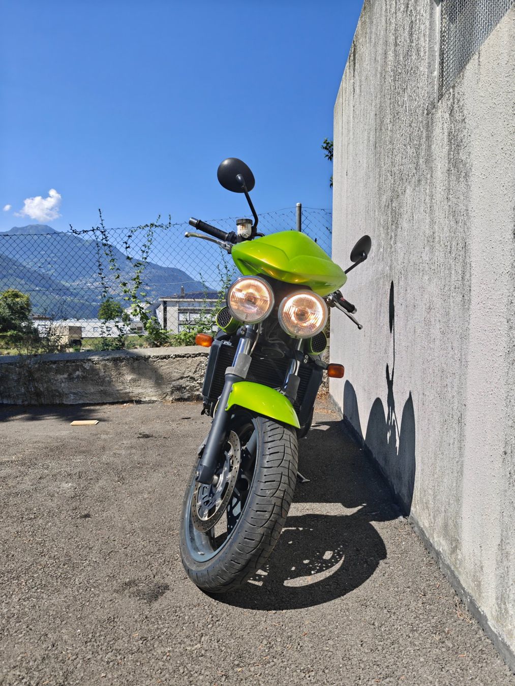 Triumph Route: TRIUMPH Speed Four 600cc – D'occasion à Sion par Kob7 1