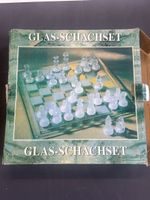 Schachspiel aus Glas 