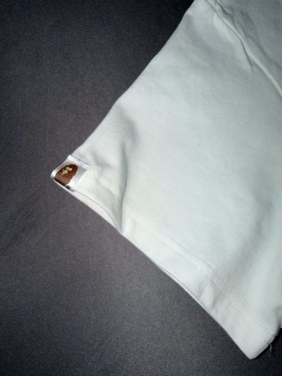 Bape T-Shirts: BAPE’S TEE – Neu und originalverpackt aus Giubiasco von ylli0n.93 2