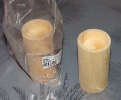 2 Bougeoirs en bois neuf