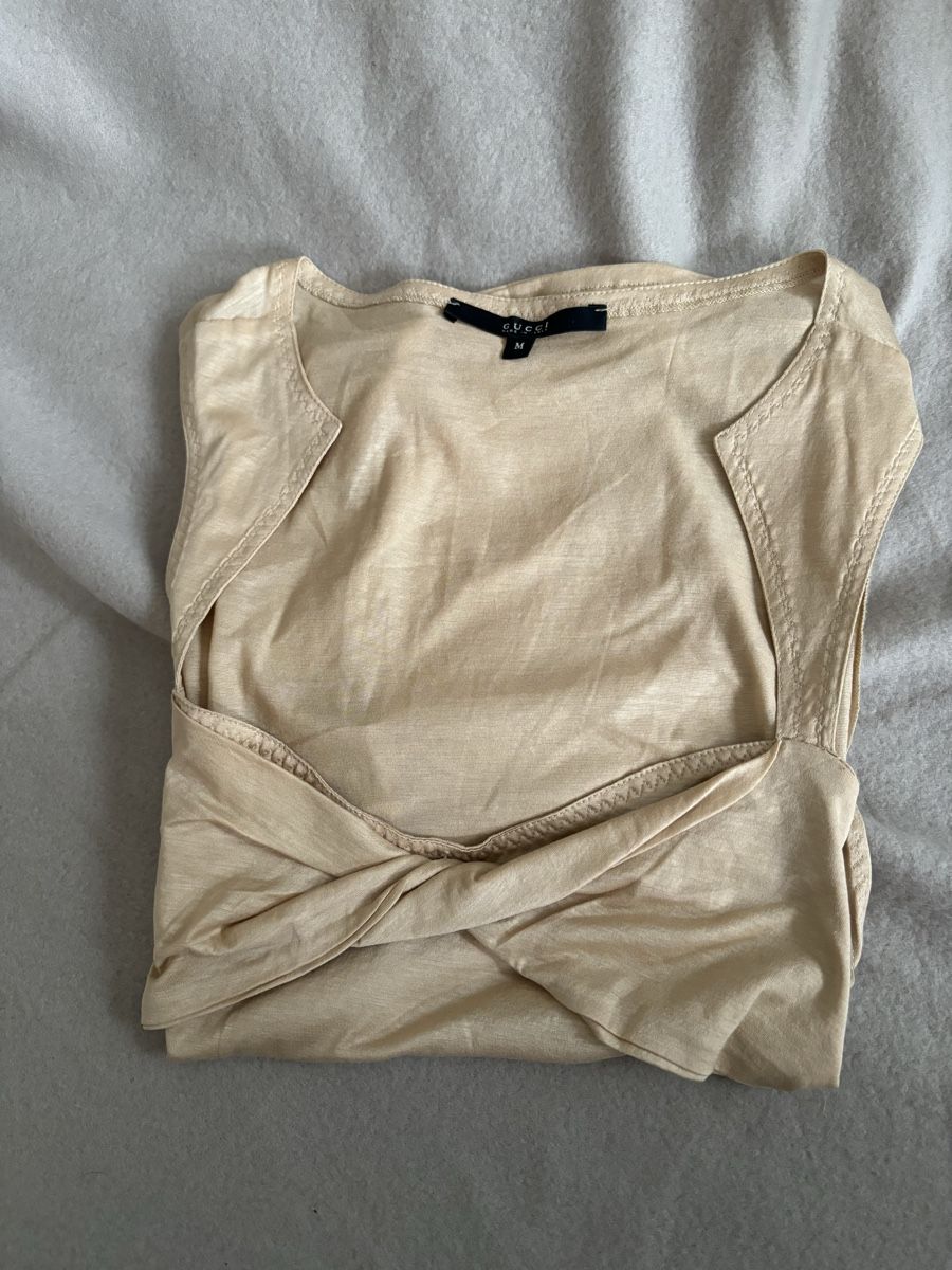 Gucci Top: Gucci Top, Grösse M, Champagner-farben – Nuovo (secondo la descrizione) da Basel venduto da ray_kbb5