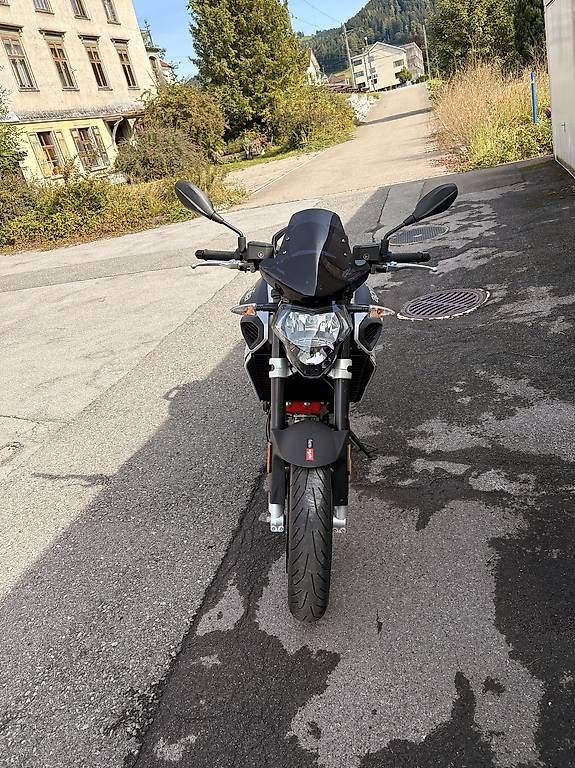 Strasse: Aprilia SL Shiver 900 ABS 6500km – Gebraucht aus Bühler von Evo85 3