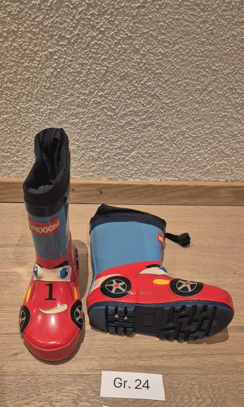 Scarpe per ragazzi: Gummistiefel Gr. 24 – Usato da Steinhausen venduto da Housebabe