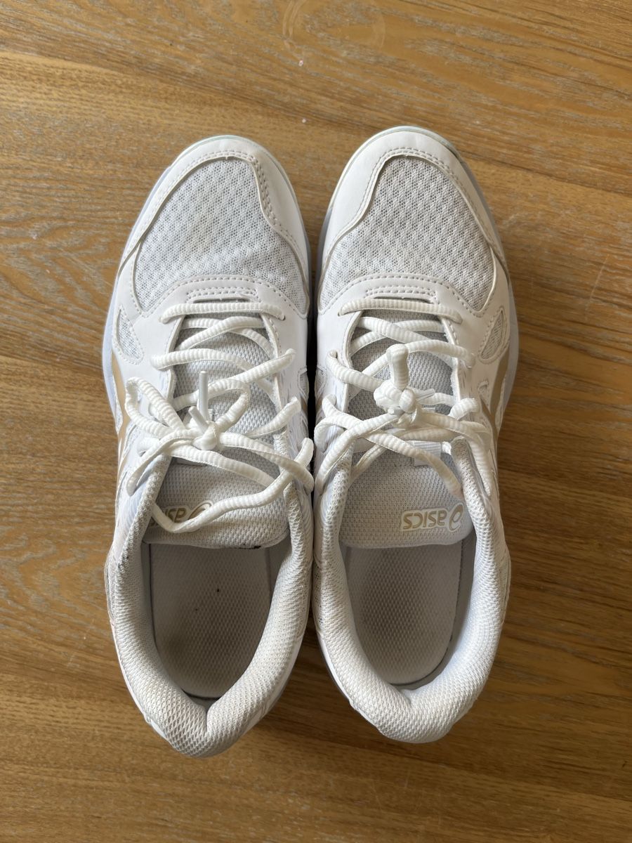 Scarpe da donna: Asics Damenschuhe weiss Grösse 40 – Usato da Riehen venduto da den_9s88 1