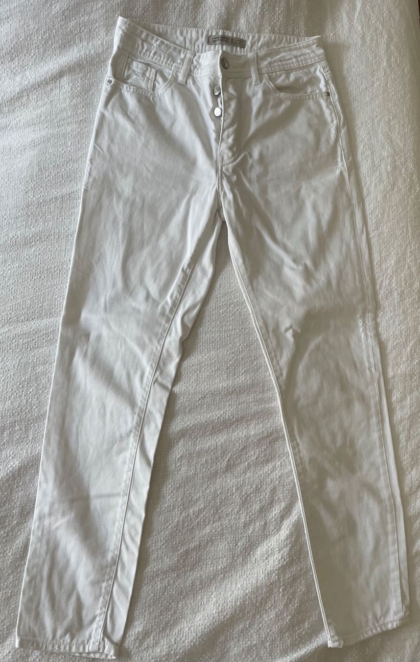 Zara Jeans: White Zara Jeans 36 100% cotton – Usato da Zürich venduto da jas_5mwh