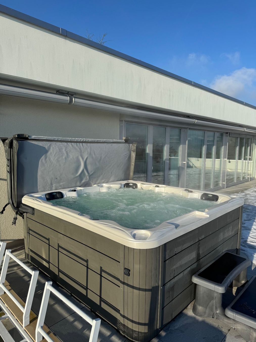 Whirlpool: Whirlpool – Gebraucht aus Hermetschwil-Staffeln von gta8 3