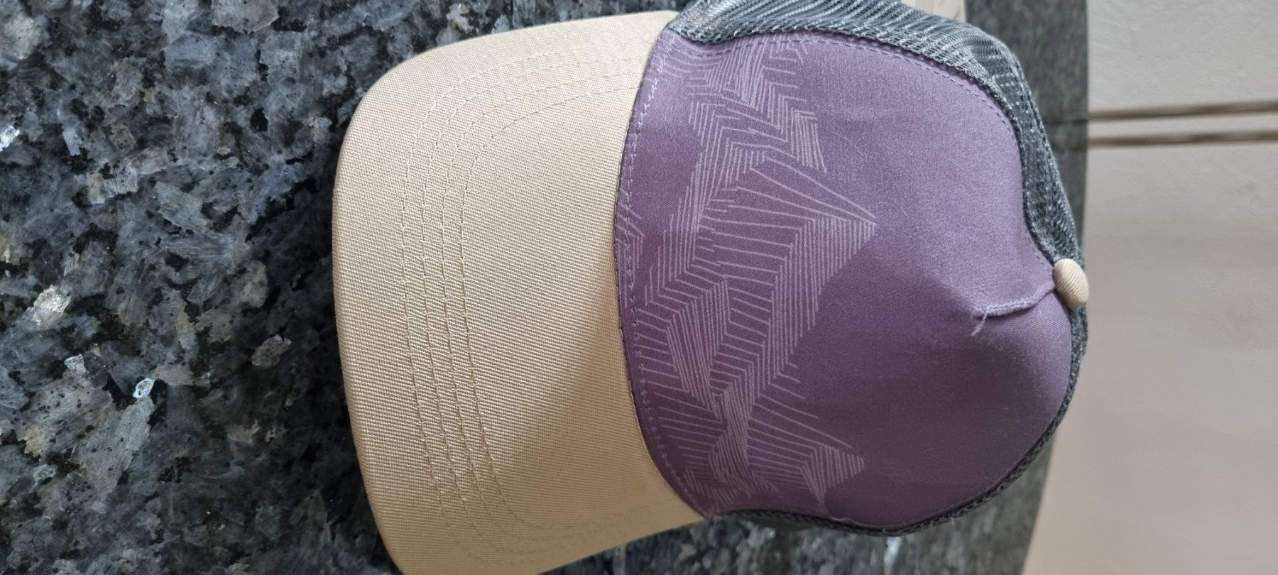 Altro in  Abbigliamento & Accessori: ADVENTURIDGE Trucker Cap Grösse Einheitsgrösse neu – Nuovo (secondo la descrizione) da egliswil venduto da Maggy6 1