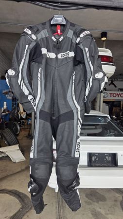 IXS RS-800 Lederkombi