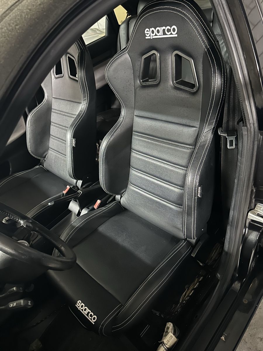 Recaro Alle Autoersatzteile: SPARCO R100 Schalensitze 2x Stück – Gebraucht aus Auw von All-Rounder 1