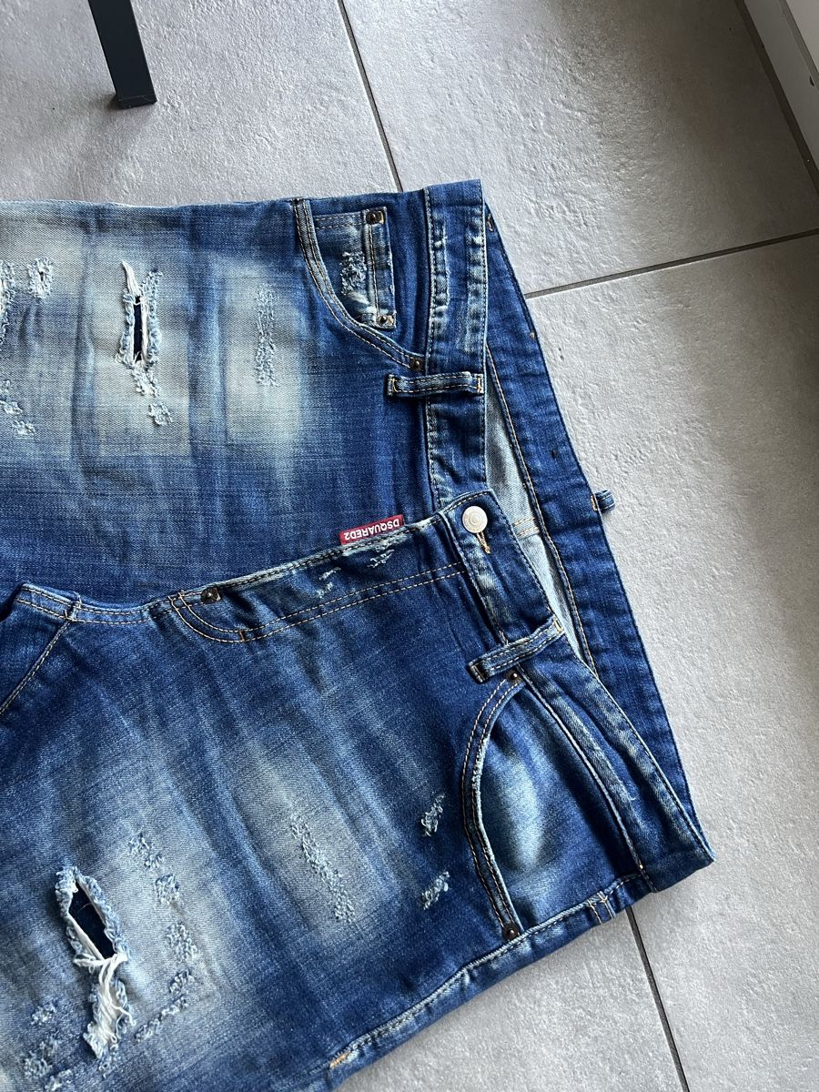 Dsquared2 Jeans: Dsquared2 jeans uomo 52 – Gebraucht aus Mendrisio von fly_9wzx 1