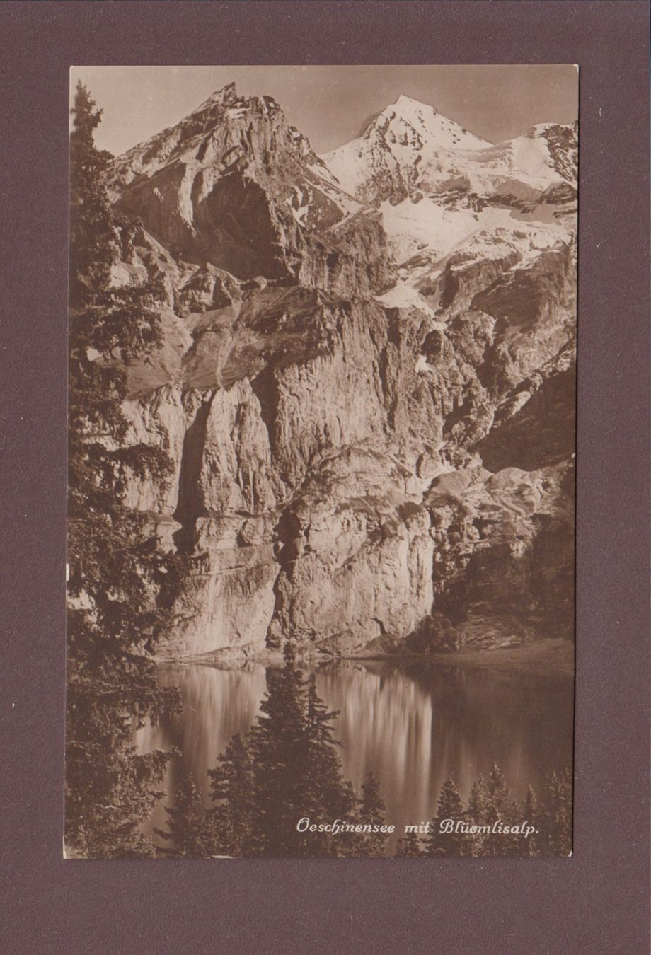 Cartoline postali: OESCHINENSEE - Blümlisalp – Usato da Pully venduto da nicecards