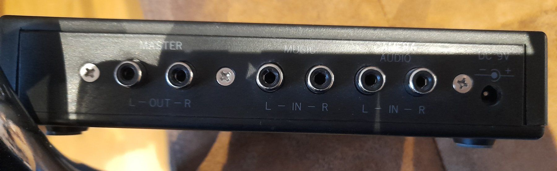 Console di mixaggio: Sound Mixer Carena – Usato da Herisau venduto da komodo0 1