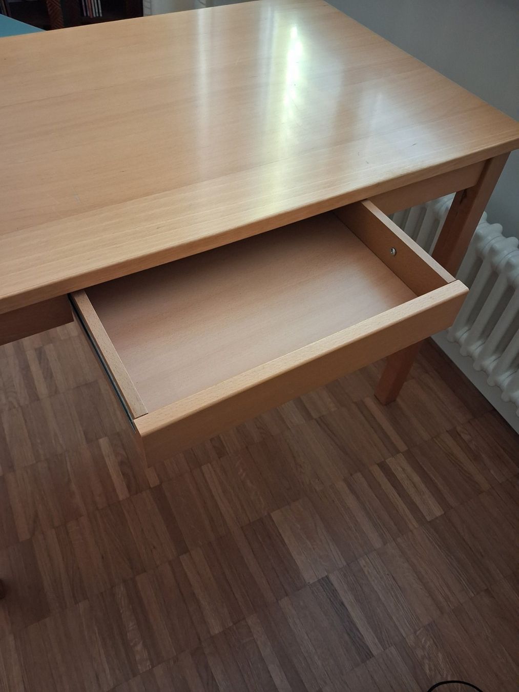 Tische: Tischli mit Schublade – Gebraucht aus Wetzikon ZH von Stierli8610 2