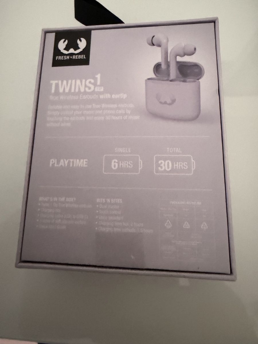 Cuffie: True Wireless Earbuds with eartip Fresh-Rebel – Nuovo (secondo la descrizione) da Uznach venduto da enrico06 1