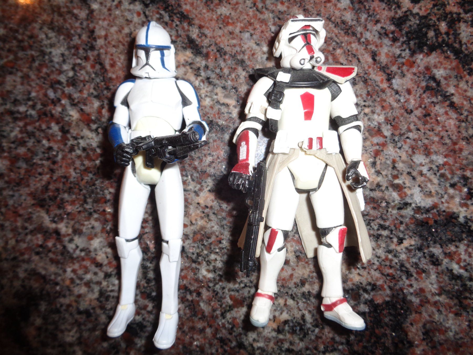 Hasbro Jouets: Star Wars Hasbro Clone 2x – D'occasion à sargans par Angamar
