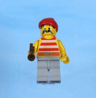 LEGO Minifigur Pirate Red / White Stripes Shirt