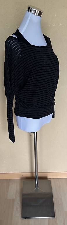Pullover & Sweatshirts: Pullover – Gebraucht aus Alterswilen von lyd_dsn2