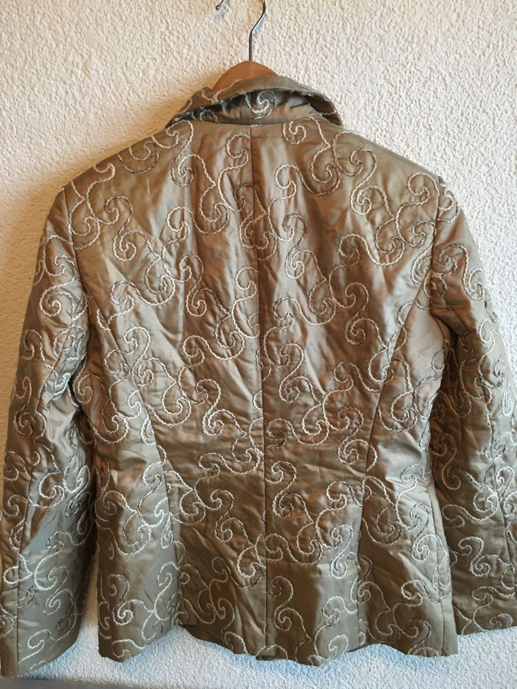 Gerry Weber Giacche: GERRY WEBER Jacke, beige, Gr. 38 – Usato da Arni AG venduto da Mimo007 3