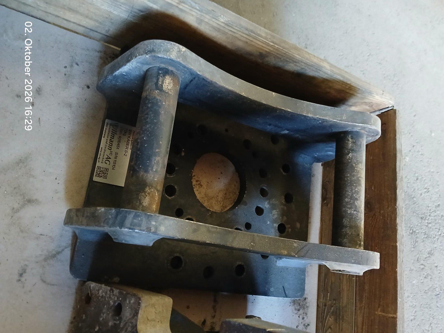 Kaiser Excavateurs: Anbauplatte Kaiser S2 – D'occasion à Jenaz par integrale13 1