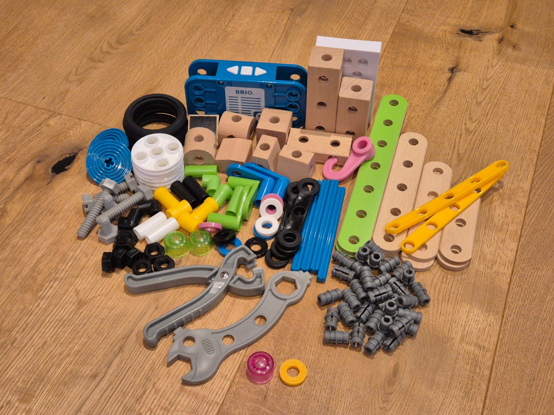 Giocattoli: Brio Builder Motor-Konstruktionsset - 2 Teile fehlen – Usato da Grabs venduto da maicfankhauser