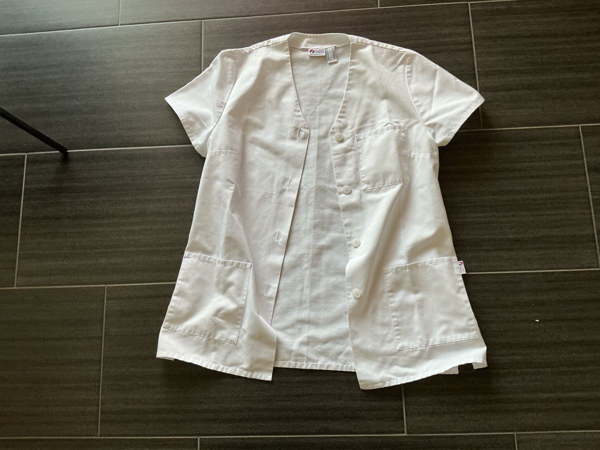 Camicette: Chemise de travail blanche  – Usato da Martigny venduto da Maxou74