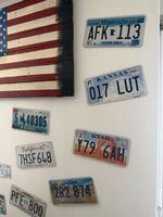 15x alte US-Nummernschilder Sammlung, Deko für die Wand