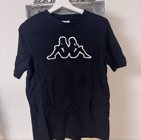 Kappa T-Shirt schwarz Gr. S gesticktes Logo