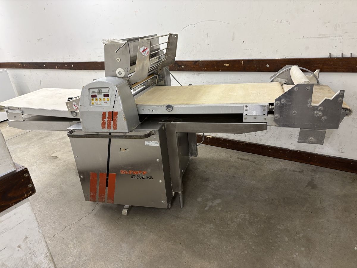 Küchengeräte: Ausrollmaschine  – Gebraucht aus Dietikon von dia_y8y5 5