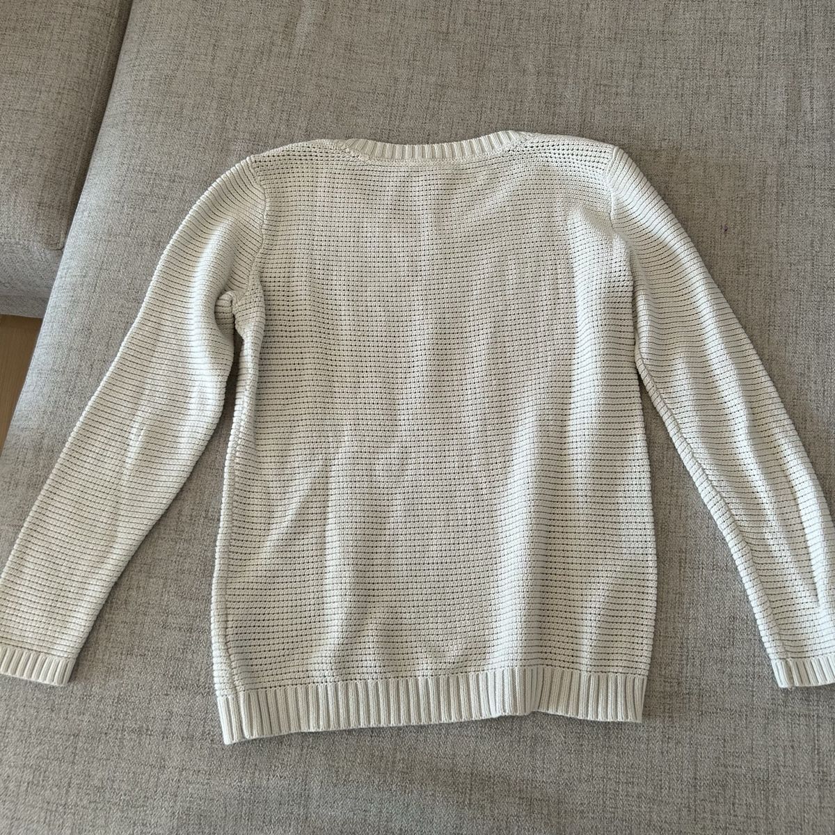 Tommy Hilfiger Maglioni & Felpe: Damen Pullover Tommy Hilfiger V-Ausschnitt Grau Grösse S – Usato da Ebikon venduto da luu_2x95 2