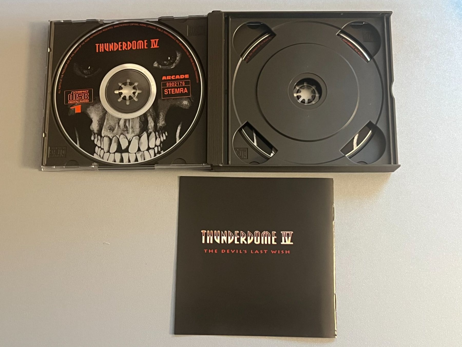 CD: Thunderdome IV (The Devil's Last Wish) (2CD) – Usato da Rivera venduto da poweradem05 7