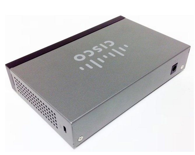 Cisco Hub & Switch: CISCO 8 Port Gigabit Ethernet Switch – Nuovo e nell'imballaggio originale da Remetschwil venduto da Tomtom13 2