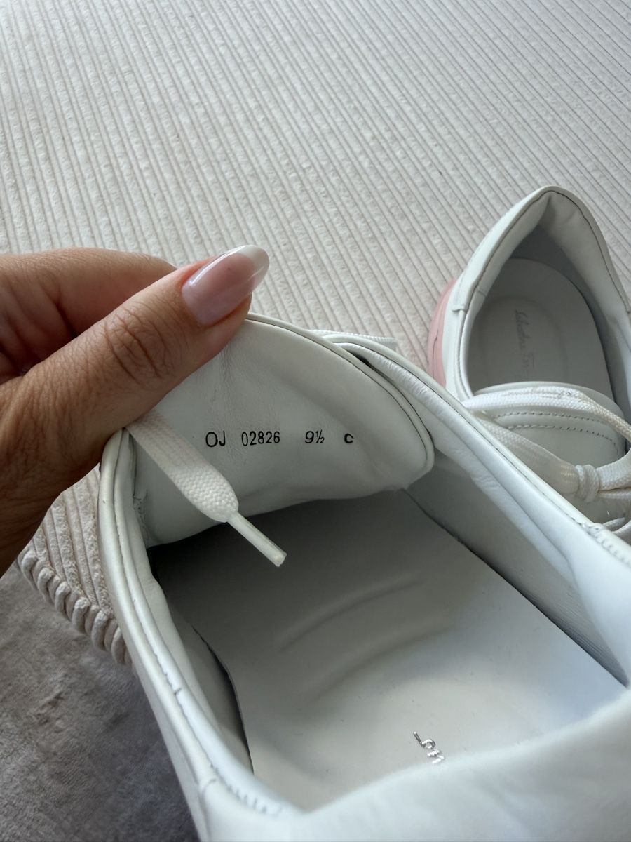 Salvatore Ferragamo Scarpe da donna: Salvatore Ferragamo Sneakers  – Usato da Birmensdorf ZH venduto da lakii338 4