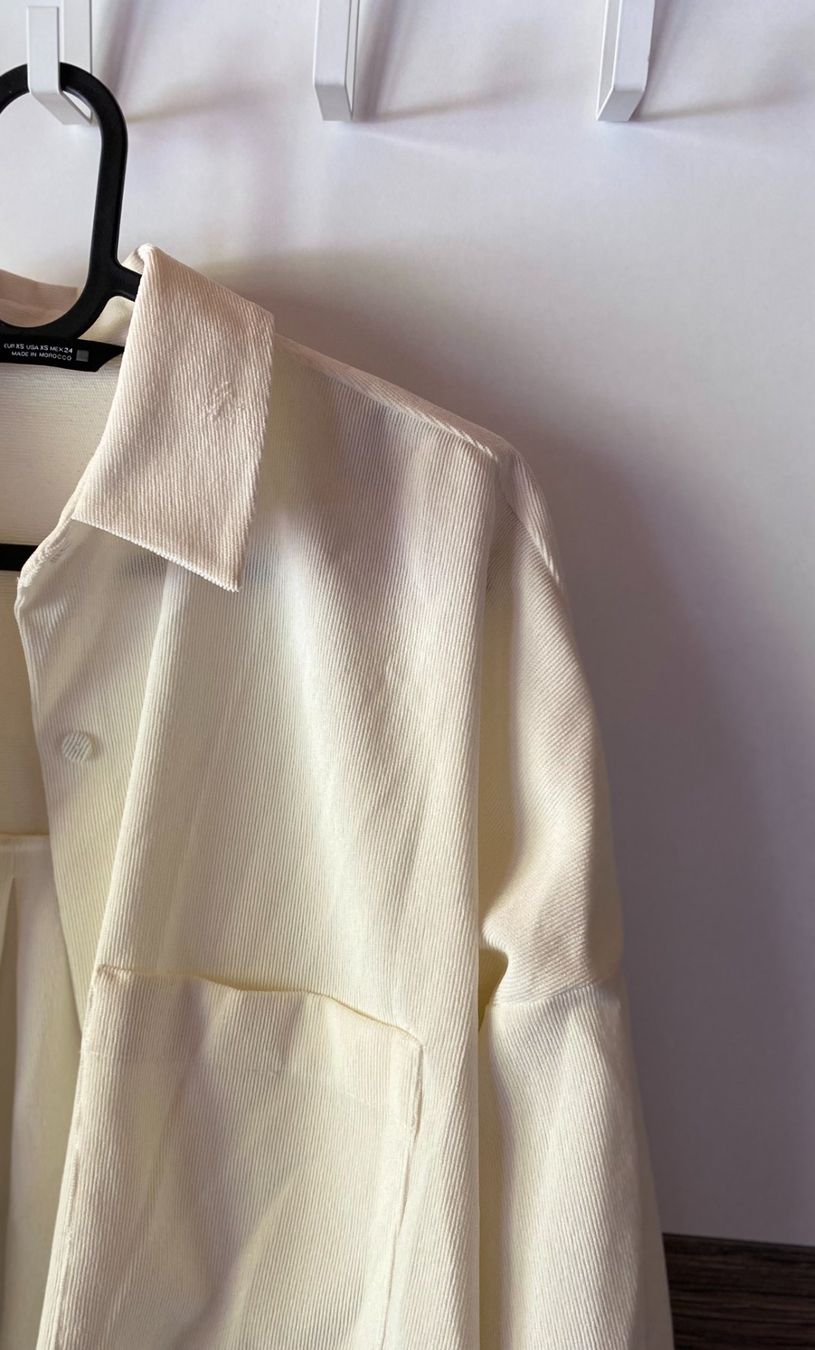 Zara Camicette: Chemise - Zara couleur crème – Usato da Rochefort venduto da Audrey.Maire 1