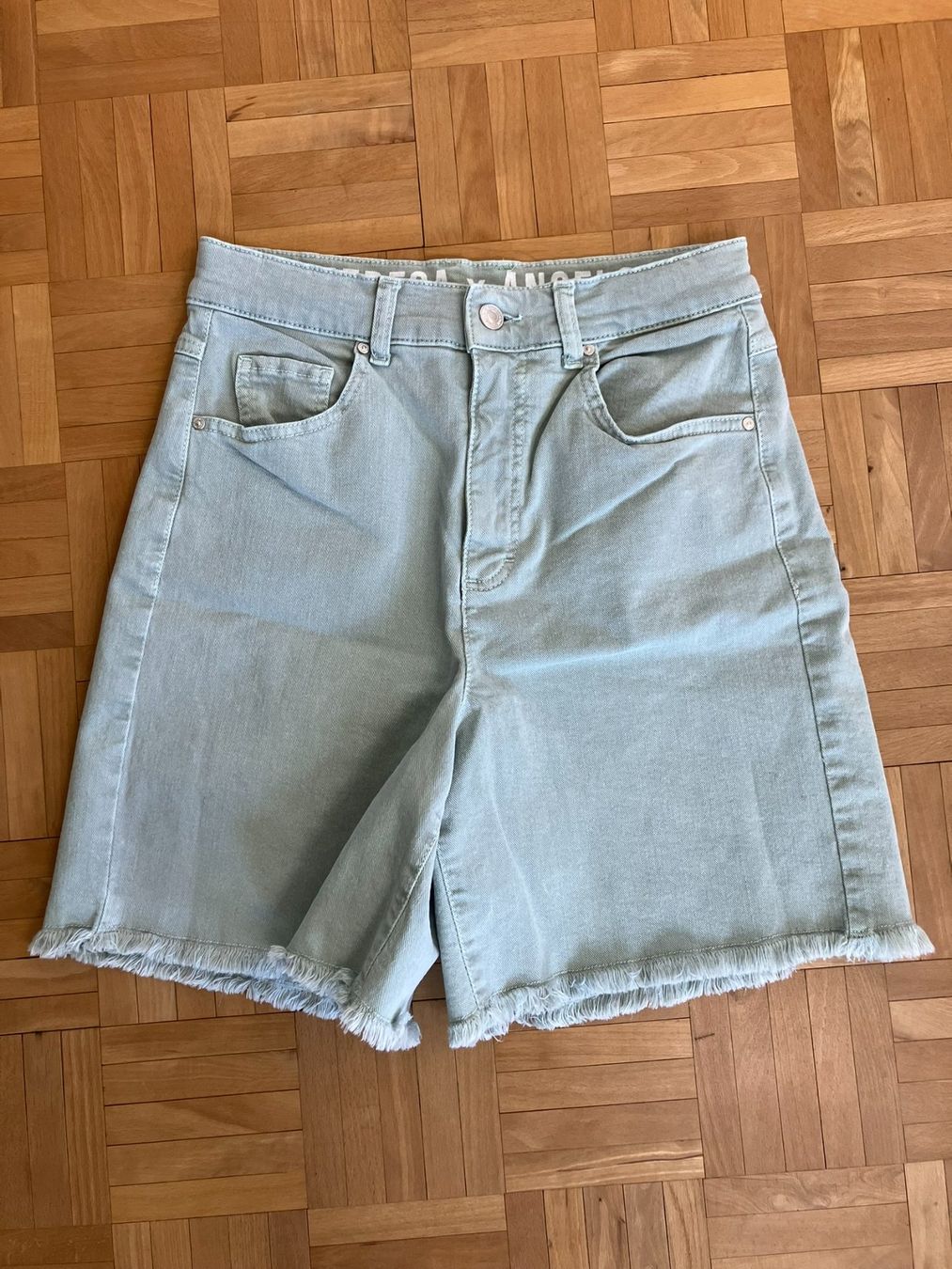 Angels Jeans: Angels Jeansshorts Gr.36 – Usato da Laupen ZH venduto da kar_lfz6 2