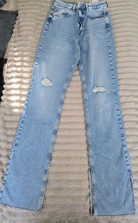 Damen Jeans hellblau mit Schlitz 