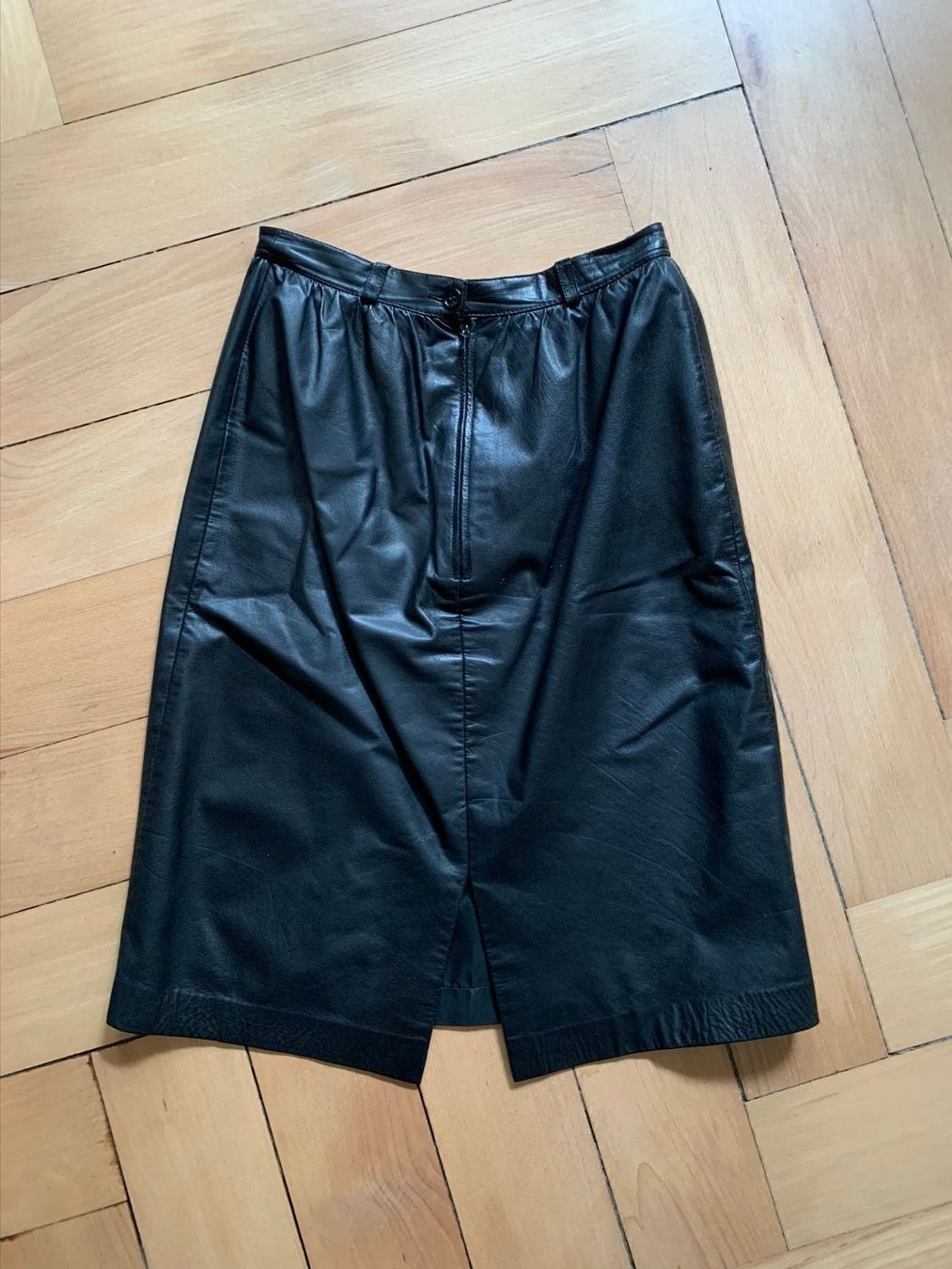 Gonne: Vintage Leder Rock schwarz - 36 – Usato da Zürich venduto da Diazaio 2
