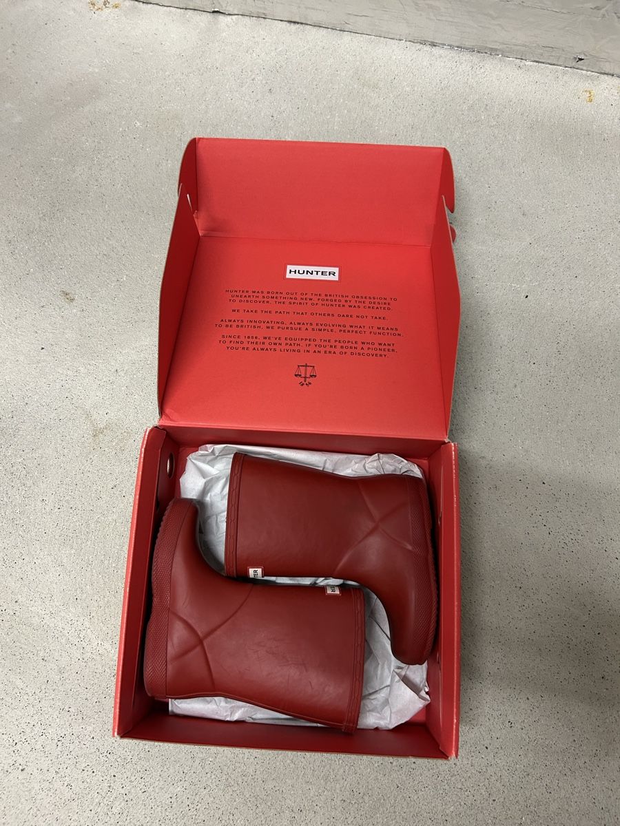 Hunter Scarpe per ragazzi: Rote Hunter Gummistiefel, UK 7 – Usato da Zürich venduto da iva_c9dw