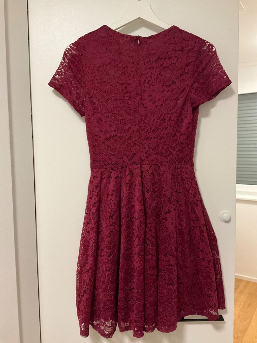 Wal G. Vestiti: NEU! Spitzenkleid von WalG Gr.XS – Nuovo e nell'imballaggio originale da Schönenwerd venduto da d.chiara 3