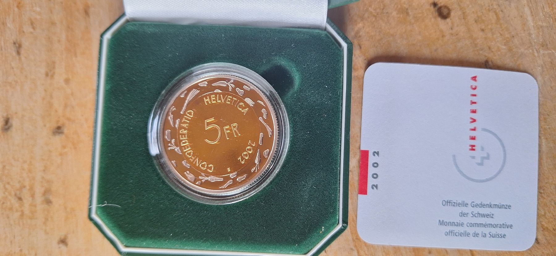 Tutti le monete: Pièce commémorative suisse Escalade 5 fr. 2002 – Nuovo e nell'imballaggio originale da Le Sentier venduto da Loorenz 2