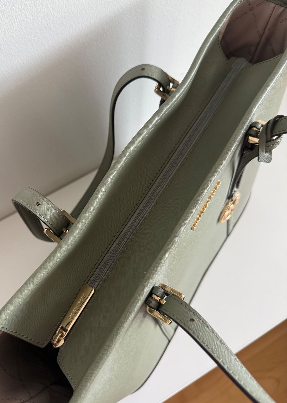 Michael Kors Borse da donna: Michael Kors Shopper Bag in Olive – Nuovo (secondo la descrizione) da Eichberg venduto da Lolapop18 4