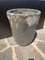 Grand creuset de fonderie ancien