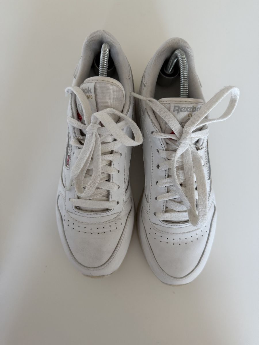 Reebok Scarpe da uomo: Reebok Classic Leather Weiss Grösse 37.5 – Usato da Basel venduto da Ksjusha 1