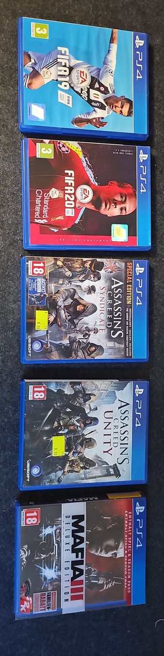 Giochi: PS4 Games Bundle: FIFA 19/20, Assassin's Creed, Mafia – Usato da Schötz venduto da fat_tw7v
